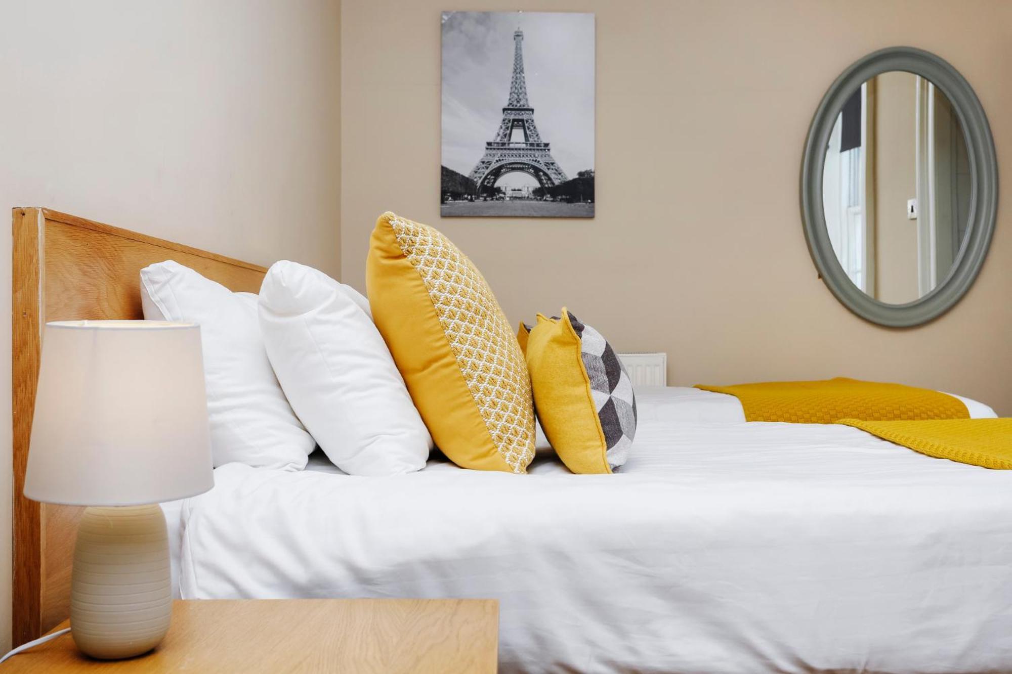 Large 3 Bed 3 Bath - New Town Édimbourg